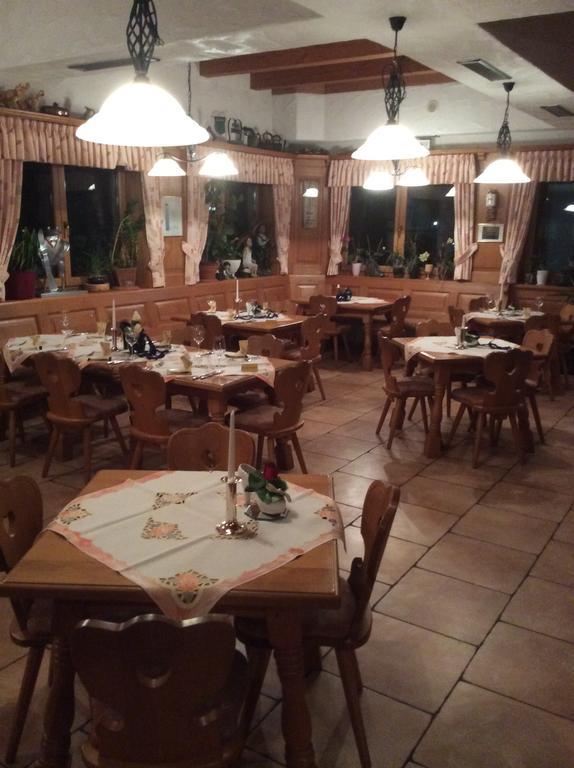 Hotel-Hauensteiner-Hof מראה חיצוני תמונה